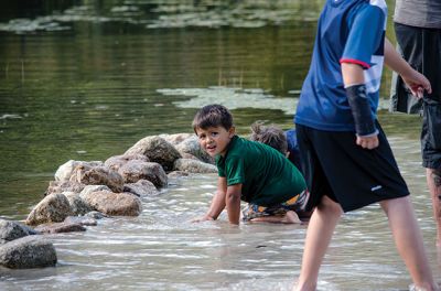 Gine Fishing
Rochester Scout Pack 30 had a fishing day at Five Mile Pond at Camp Cachelot in Myles Standish State Forest on September 27. The Cub Scouts were being trained in the art of fishing, tying knots for their hooks, as well as baiting a hook. Joshua Ernstzen, 7, (middle right) was the first Cub Scout to catch a fish. Photos by Denzil Ernstzen
