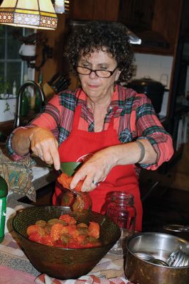 The Can-Do Couple 
Marion and Bob Faelten have been canning together for 50 years, ‘preserving’ the good life and enjoying every step of the twelve-month tango they dance from early spring when they sow their seeds to fall when they enjoy their homemade jellies, pickles, canned tomatoes, and homemade liqueurs. Photos by Jean Perry
