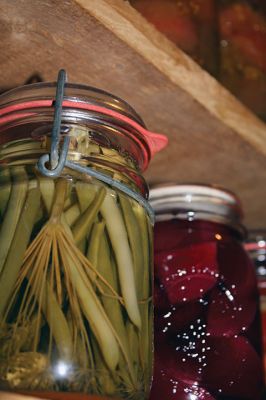 The Can-Do Couple 
Marion and Bob Faelten have been canning together for 50 years, ‘preserving’ the good life and enjoying every step of the twelve-month tango they dance from early spring when they sow their seeds to fall when they enjoy their homemade jellies, pickles, canned tomatoes, and homemade liqueurs. Photos by Jean Perry
