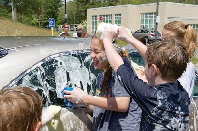 Sippican School Car Wash
The Sippican School Class of 2016 held its first fundraiser, a car wash, on Saturday, June 13, at the Sippican School bus loop. Money raised will go towards sixth grade activities the next school year. Photos by Colin Veitch
