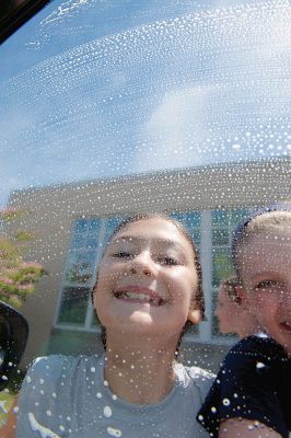 Sippican School Car Wash
The Sippican School Class of 2016 held its first fundraiser, a car wash, on Saturday, June 13, at the Sippican School bus loop. Money raised will go towards sixth grade activities the next school year. Photos by Colin Veitch
