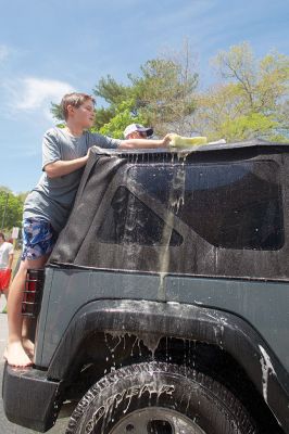 Sippican School Car Wash
The Sippican School Class of 2016 held its first fundraiser, a car wash, on Saturday, June 13, at the Sippican School bus loop. Money raised will go towards sixth grade activities the next school year. Photos by Colin Veitch
