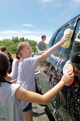 Sippican School Car Wash
The Sippican School Class of 2016 held its first fundraiser, a car wash, on Saturday, June 13, at the Sippican School bus loop. Money raised will go towards sixth grade activities the next school year. Photos by Colin Veitch

