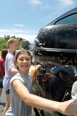 Sippican School Car Wash
The Sippican School Class of 2016 held its first fundraiser, a car wash, on Saturday, June 13, at the Sippican School bus loop. Money raised will go towards sixth grade activities the next school year. Photos by Colin Veitch
