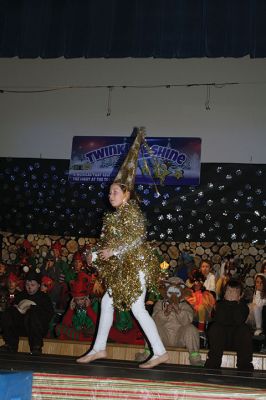 Sparkle and Shine
Center School’s first, second, and third graders treated their classmates and teachers to their annual holiday performance in the gymnasium on Monday, December 21. The students presented “Sparkle and Shine,” a musical celebrating the light at the top of the tree. Photos by Jean Perry
