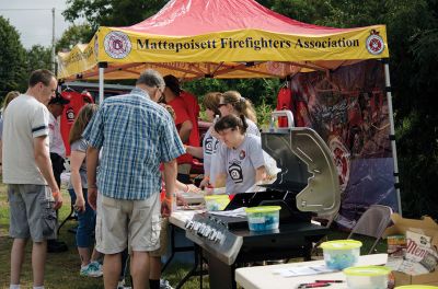 Mattapoisett Firefighter’s Association
The Mattapoisett Firefighter’s Association hosted a chowder competition on September 13 on the Mattapoisett Knights of Columbus grounds. Between 300 and 400 guests came to sample the chowder of 16 different teams, split into two categories: public safety and professional. The Rochester Firefighter’s Association took first place in the public safety category and also won the People’s Choice Award. Photos by Denzil Ernstzen
