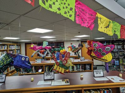 Día de los Muertos
Old Rochester Regional High School World Language teacher Señora Diana Carreira and Art teacher Ms. Kathryn Butler collaborated with Librarian Ms. Allison Barker to host a presentation of student artwork created in celebration of the Day of the Dead (or Día de los Muertos in Spanish) in the high school’s Library Commons. Photos courtesy of Erin Bednarczyk
