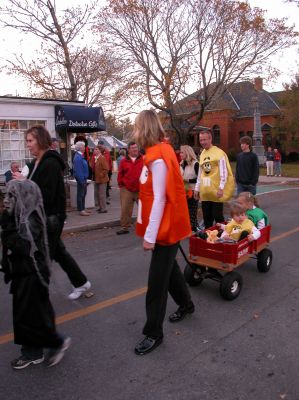 Marion Halloween Parade - October 31, 2006
Marion Halloween Parade - October 31, 2006
