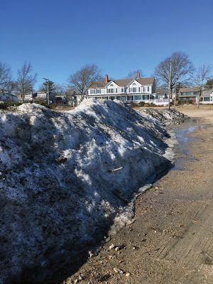 Dirty Snow
Miniature mountains of dirty snow resemble a moonscape at Town Beach by Barstow Wharf in Mattapoisett. Since a classic Nor’easter dumped up to 20 inches of snow on the south coast weeks ago, the area was hit again last weekend. Photo by Marilou Newell
