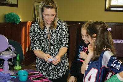 Doll Spa
The Mattapoisett Library treated area kids and their dolls to a spa day on Friday, January 15. With a day off from school, girls had their hair styled by Holly Coutinho, had their nails done by Junior Friend Alice DeCicco-Carey, 11, and decorated hair clips with Junior Friend Nicole Londergan. Photos by Jean Perry
