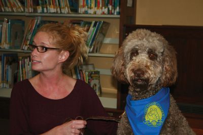 Jenna and Sadie
Jenna Gifford and her two-year-old Goldendoodle named Sadie hope to help Center School students improve their reading skills.
