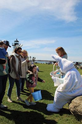 Mattapoisett Lions Club Easter Egg Hunt
Saturday’s Mattapoisett Lions Club Easter Egg Hunt drew a large gathering of families to Ned’s Point on Saturday morning, and some very happy children met the Easter Bunny. Photos by Mick Colageo
