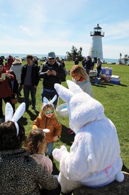 Mattapoisett Lions Club Easter Egg Hunt
Saturday’s Mattapoisett Lions Club Easter Egg Hunt drew a large gathering of families to Ned’s Point on Saturday morning, and some very happy children met the Easter Bunny. Photos by Mick Colageo
