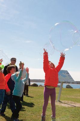 Easter Egg Fun
Saturday was a picture perfect day at Veteran’s Park in Mattapoisett for the Lions Club’s annual Easter egg hunt. Dozens of children made the dash to collect their fair share of Easter candy and enjoyed an afternoon of popping bubbles by the lighthouse with entertainer Vinny Lovegrove. Photos by Colin Veitch
