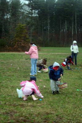 Easter Egg Hunt
Several hundred people braved the rain to participate in the Plumb Corner Merchants Association's annual Easter Egg Hunt on Saturday morning, April 11. Photo by Robert Chiarito.
