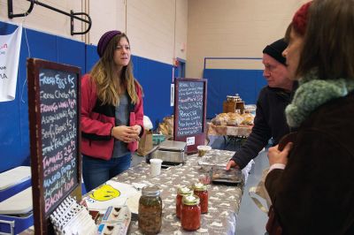 ORR Winter Farmers’ Market
The ORR Winter Farmers’ Market held every 2nd and 4th Saturday of the winter months is a way to chase the winter blues away while stocking up on your organic essentials. Live entertainment and children’s activities liven up the coldest of winter weekends from 10:00 am to 1:00 pm at the ORR Junior High School gymnasium. Photos by Colin Veitch
