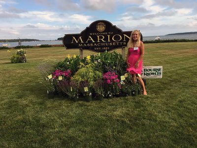 Marion Garden Group
Liz Hatch of the Marion Garden Group opened her home on July 26 for a gala fundraiser aimed at securing financing for the beautification of Marion. The group has already purchased a welcome sign slated for the corner of Route 6 and Front Street on the grounds of the historic Captain Hadley House. Photos by Marilou Newell
