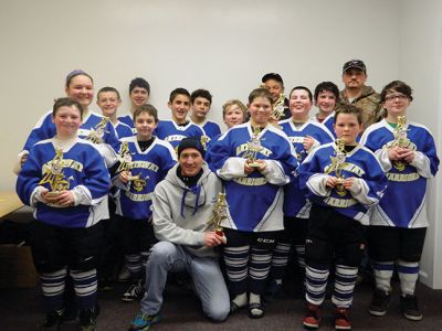 Gateway Youth Hockey
The Gateway Youth Hockey Squirt Grizzlies & Pee Wee Warriors, with trophies for second place finish
