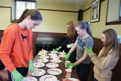 Gingerbread Houses
While others were out bustling on the last Saturday before Christmas, a couple dozen of the littler library patrons enjoyed the day making candy gingerbread houses at the Mattapoisett Free Public Library on Saturday, December 19.
