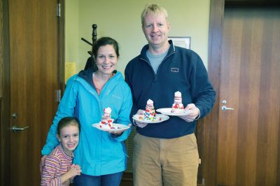 Gingerbread Houses
While others were out bustling on the last Saturday before Christmas, a couple dozen of the littler library patrons enjoyed the day making candy gingerbread houses at the Mattapoisett Free Public Library on Saturday, December 19.
