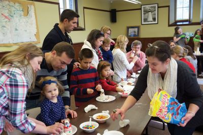 Gingerbread Houses
While others were out bustling on the last Saturday before Christmas, a couple dozen of the littler library patrons enjoyed the day making candy gingerbread houses at the Mattapoisett Free Public Library on Saturday, December 19.
