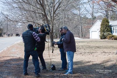 Rochester Movie Set
Once The Wanderer first reported the presence of a Hollywood film crew in Rochester on April 2 word quickly spread, and so did the rumors that stars of the film production “Joy” were in town for the day. There were no star sightings, however Rochester resident Hilary Wood was able to get some photos of the action from her front yard, after the surprise of an Amish-driven horse and carriage caught her eye as it passed her window on Hartley Road. Photos © Hilary Wood Photography
