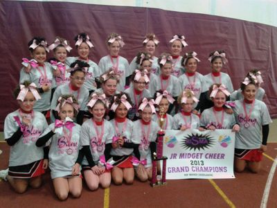 ORY Football Jr Midget Cheer Team
The Old Rochester Youth Football Jr Midget Cheer Team went to the RISMA competition this weekend and won First place as well as Grand Champions overall for the Jr Midget Division. The team will next move onto Regionals in Springfield on November 9th
