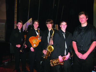 Jazz Combo
Old Rochester Regional High School Jazz Combo - Most Valuable Players! Left to right: Ian Jones, Koby Williamson, Travis Bliss, Sean Packard & Ben Burns
