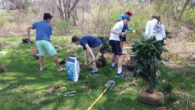 Tabor & Sippican Land Trust
Students from Tabor, volunteering over the past year as part of the school’s established community service program, have worked on lands trust properties across town.  
