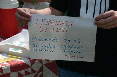 Lemonade
There’s nothing better than lemonade on a warm summer day, especially when it benefits a great charity! Rochester residents Hannah Charron, Emily Wheeler, Amanda Wheeler, Catherine Wheeler and Victoria Wheeler made lemonade and baked goods Friday afternoon and sold them at their lemonade stand.  All proceeds were donated to St. Jude’s Children’s Hospital. Photo by Katy Fitspatrick
