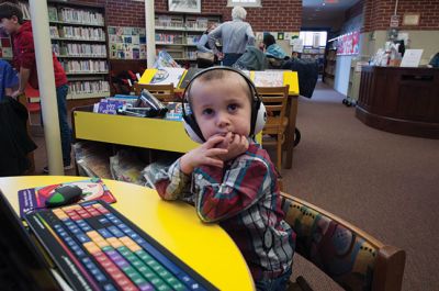 National Take Your Child to the Library Day
The Mattapoisett Public Library celebrated National Take Your Child to the Library Day this Saturday, February 1, with an entire day filled with special activities for children. All day long, a steady stream of kids enjoyed activities such as a library scavenger hunt, playing chess, watching the movie “Up,” and face painting. Photos by Jean Perry & Felix Perez
