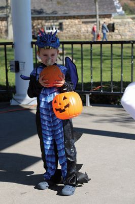 Family Fun Festival 
Families came out in record numbers to enjoy the 4th Annual Fall Free Family Fun Festival sponsored by the Mattapoisett’s Lion Club on October 19 held at Shipyard Park. Bruce Rocha of the club estimated attendance at over 400. Kids and adults alike enjoyed free face painting, bowling with pumpkins, a corn hole toss, snacks, hayrides to Ned’s Point and, yes, free pumpkins to take home. Photos by Marilou Newell and Sandra Frechette
