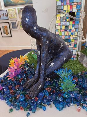 Marion Art Center
From sculpture to pottery, from textile to painting on jeans, the Marion Art Center’s annual Members Show offers a multimedia presentation that is par excellence. The show features 138 works with traditional paintings primarily filling the gallery space with outstanding the skill on display. Now through August. Photos by Marilou Newell
