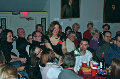 Occasion Singers
Left: The Marion Art Center celebrated Valentines Day a few days early as they welcomed the Occasion Singers for a sold out performance during the center’s Cabaret Night of Love Songs on Saturday evening, February 11. The capacity crowd was treated to a night of jazz, pop, older standards and love songs from the Tri-Town based vocal group. A few lucky patrons were greeted with special Valentine songs and flowers as the group took requests throughout the evening. Photos by Robert Chiarito
