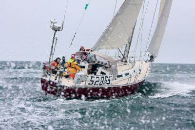 Sailing Away
The 2009 Marion to Bermuda Cruising Yacht Race. Photo by Fran Grenon, www.spectrumphotofg.com
