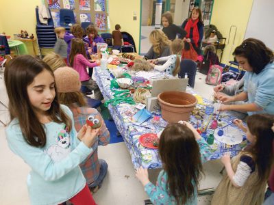 Marion Natural History Museum
On December 12 the Marion Natural History Museum’s afterschool program held it’s annual nature craft party/program.  This year, due to ongoing construction at the Museum the party was held in the Sippican School Community Room.  Students made baskets, ornaments, pincushions and other items from natural materials.  Happy Holidays from the Marion Natural History Museum! Photos courtesy Elizabeth Leidhold
