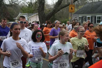 Mother’s Day Tiara 5K Run
The 6th Annual Mother’s Day Tiara 5K Run in Mattapoisett on Mother’s Day, May 13, 2012. Photo by Katy Fitzpatrick.
