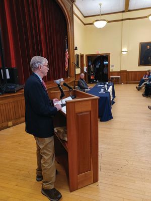 Marion Select Board Candidates
Marion Select Board candidates Toby Burr and Ed Hoffer shared the stage on Friday at the Music Hall in a candidates’ event organized by The Wanderer and moderated by Jim Bride of the Sippican Lands Trust. Planning Board candidates Tucker Burr, Andrew Daniel and W. Dale Jones also participated. Photos by Mick Colageo
