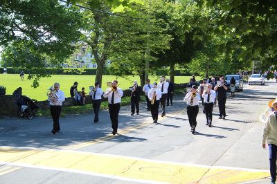 Marion’s Memorial Day Remembrances
Young and old participated in Marion’s Memorial Day Remembrances held at the Music Hall and Old Landing. Old Rochester junior Emerson Roy of Fairhaven sang “God Bless America,” ORR eighth-grader Sophie Zhou of Marion read The Gettysburg Address, and joining the march were the Sippican School Marching Band and Portuguese American Band, and the Cub Scouts, Boy Scouts and Girl Scouts of Marion, who led the Pledge of Allegiance. Tabor Academy sophomore Gia Boyd of Marion read “In Flanders Fields,” and Air Force
