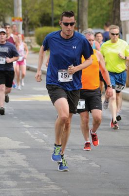 Marion Village 5K
The Marion Village 5K is in its 19th year, and over 250 participants turned out to run the 3.1-mile course along the waterfront and through the quaint Marion village. Runners of all ages took part in the race, and the top 20 runners all finished in less than 20 minutes. Photos by Felix Perez
