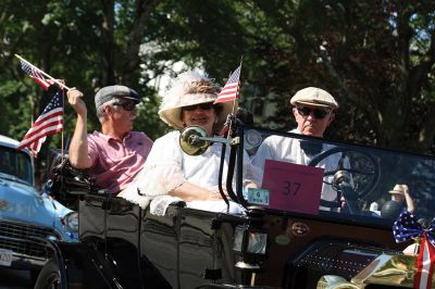 No Rain On This Parade 
The Marion 4th of July parade on Tuesday went on as planned, winding through the village streets and receiving the usual fanfare. Photos by Jean Perry
