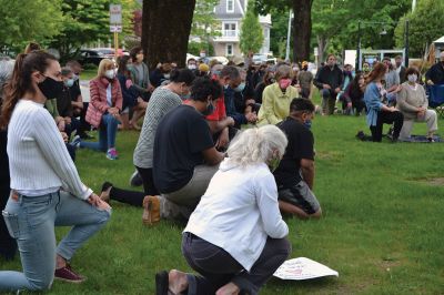 Kneel for Nine
A peaceful crowd gathered on the lawn of the Marion Music Hall on June 2 to kneel in solidarity for nine minutes calling for justice for the death of George Floyd and accountability for police brutality. Marion Police Chief John Garcia dressed in his police uniform was among the roughly 200 kneeling on the grass that afternoon. Photos by Jean Perry
