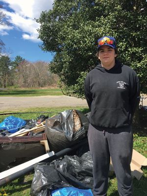 Cleaning up Washburn Park
On April 30, Marion Cub Scout Troop 32, Boy Scout Troop 32 and the Marion Girl Scouts participated in a community service project cleaning up Washburn Park. The annual service event was also attended by aspiring Eagle Scout candidate Oakley Campbell, who was receiving cans for recycling to help fund his Eagle project. Photo by Marilou Newell
