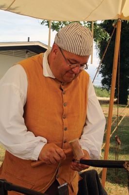 Silvershell Encampment
History was once again alive on Sunday, August 12, for the 2018 Silvershell Encampment in Marion. Participants setting up camp represented Fairhaven and its surrounding towns, as well as Wareham, Rehoboth, Yarmouth, and Rhode Island. Photos by Jean Perry
