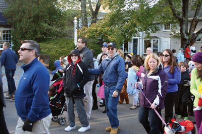 Marion Art Center Halloween Parade 
It looked as though nearly a thousand people came out for the Marion Art Center Halloween Parade on Monday, October 31. The event gets bigger and better every year, it seems, judging by the number of people and the degree of creativity when it comes to the costumes. Photos by Jean Perry
