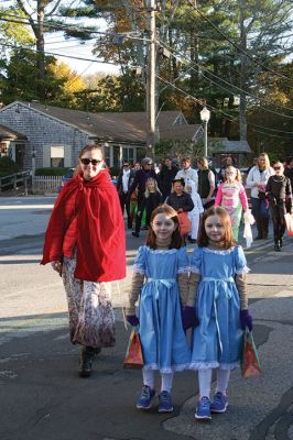 Marion Art Center Halloween Parade 
It looked as though nearly a thousand people came out for the Marion Art Center Halloween Parade on Monday, October 31. The event gets bigger and better every year, it seems, judging by the number of people and the degree of creativity when it comes to the costumes. Photos by Jean Perry
