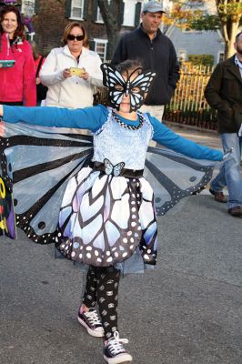 Marion Art Center Halloween Parade 
It looked as though nearly a thousand people came out for the Marion Art Center Halloween Parade on Monday, October 31. The event gets bigger and better every year, it seems, judging by the number of people and the degree of creativity when it comes to the costumes. Photos by Jean Perry
