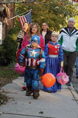 Marion Art Center Halloween Parade 
It looked as though nearly a thousand people came out for the Marion Art Center Halloween Parade on Monday, October 31. The event gets bigger and better every year, it seems, judging by the number of people and the degree of creativity when it comes to the costumes. Photos by Jean Perry
