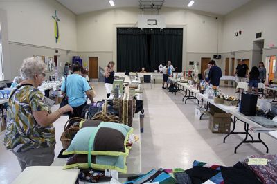  Mattapoisett Congregational Church
The Mattapoisett Congregational Church held a yard sale in and outside the church building on Saturday. Photos by Mick Colageo
