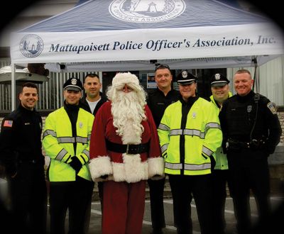 Breakfast with Santa
In 2014 the Mattapoisett Police Officer’s Association partnered up with the Mattapoisett Knight’s of Columbus in their already established “Breakfast with Santa.”  This year we asked for each family to bring a new or slightly used gift, jacket or book to later be delivered to Gift’s To Give.  The Assocoation had a great turn out and met their goal in filling a police cruiser. 
